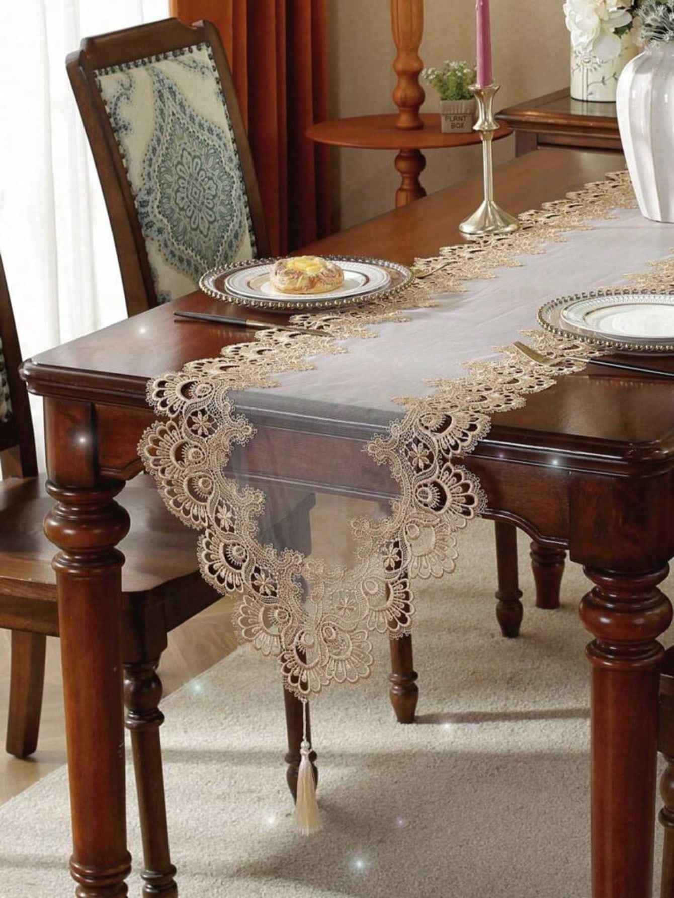 1 Piece of Embroidered Mesh La - Table Runner Sequin 评论和价格