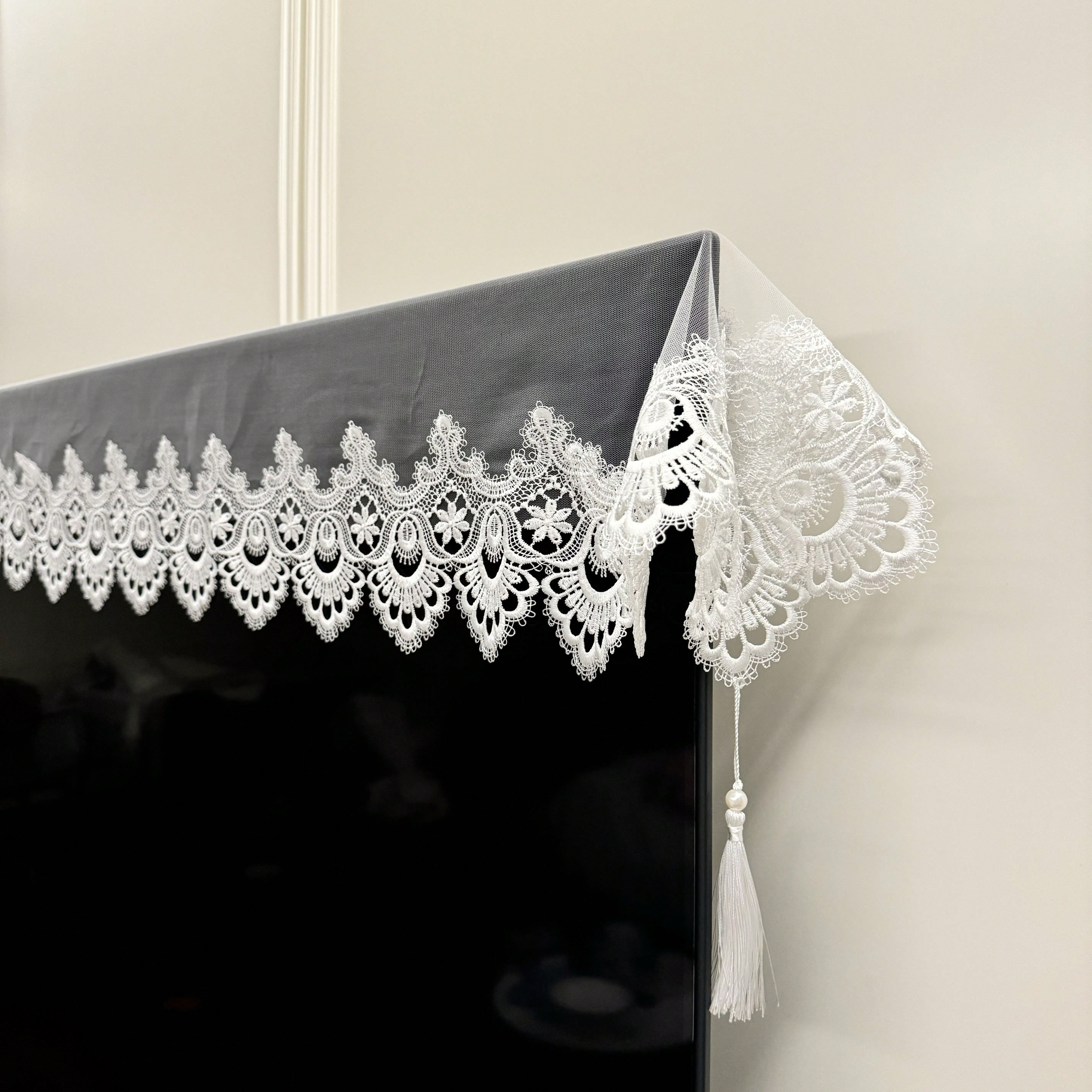 1 Piece of Embroidered Mesh La - Table Runner Sequin 评论和价格