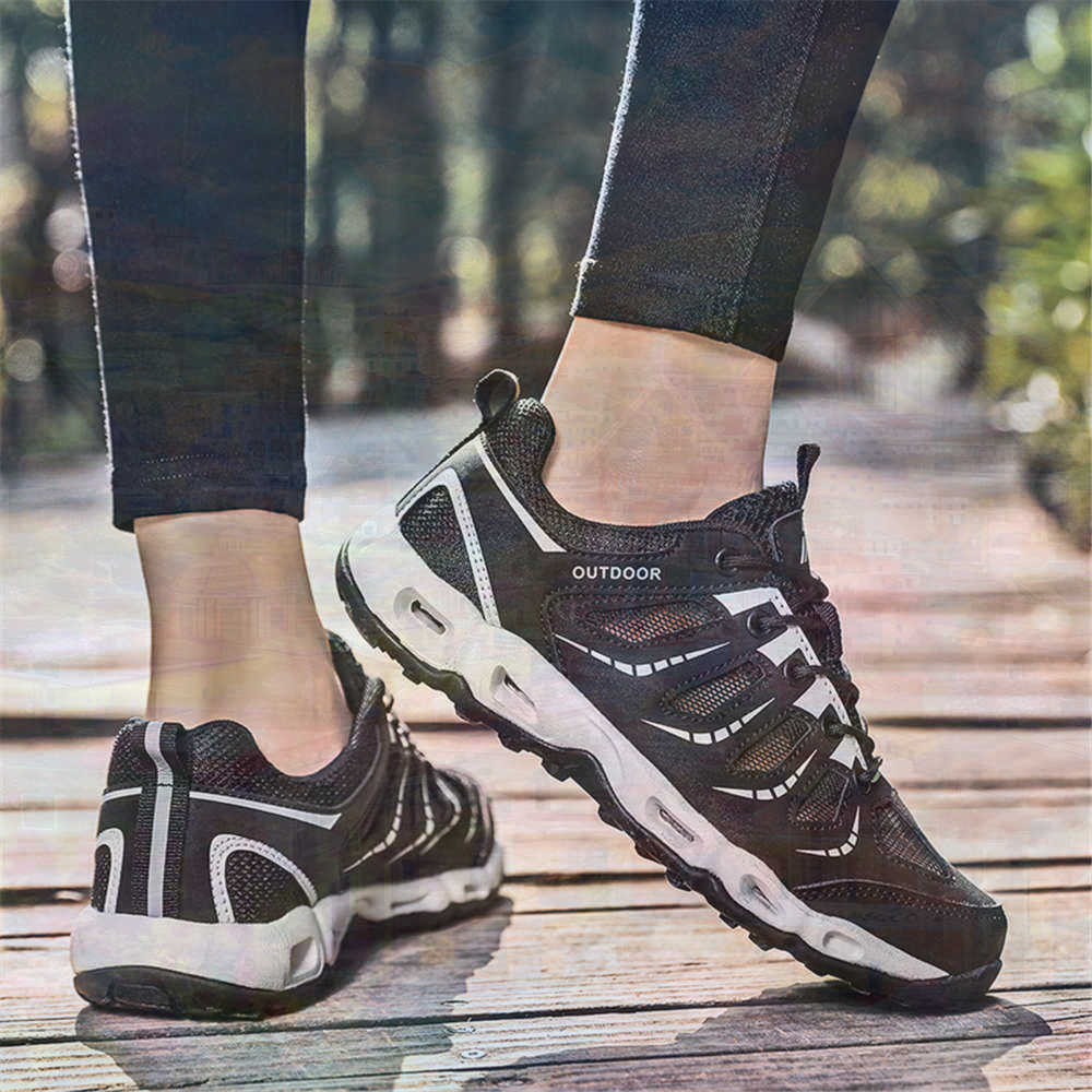 Sumer Round Tip Silver Sneaker - Wedding Supply Factory 评论和价格